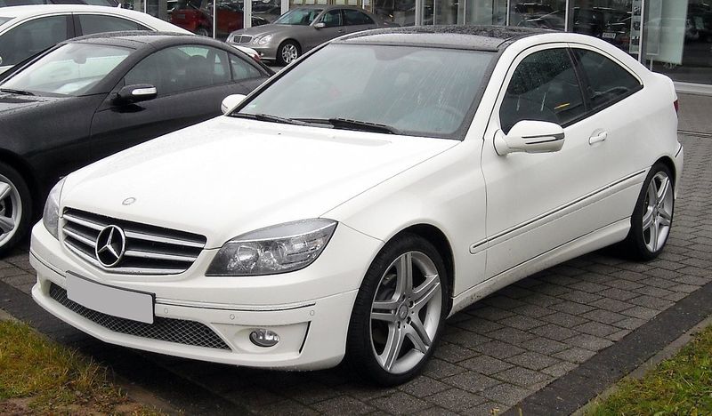 Mercedes-Benz_CLC_front_20081206.jpg