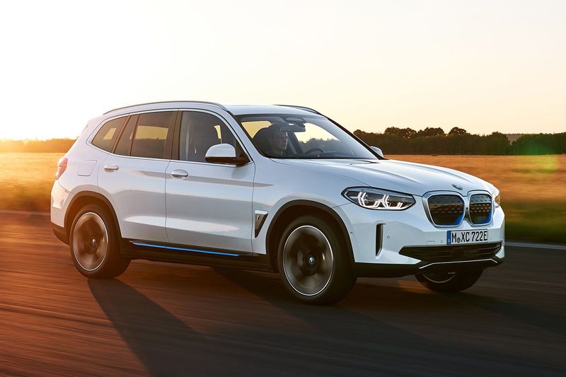 bmw-ix3-0603.thumb.jpg.22ffee223e90e899f7917d2f65edbb2a.jpg