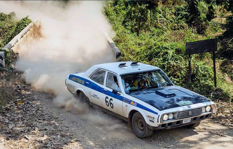 Leyland-P76.jpg.228f41e5f453b92b0d10d48774993f36.jpg