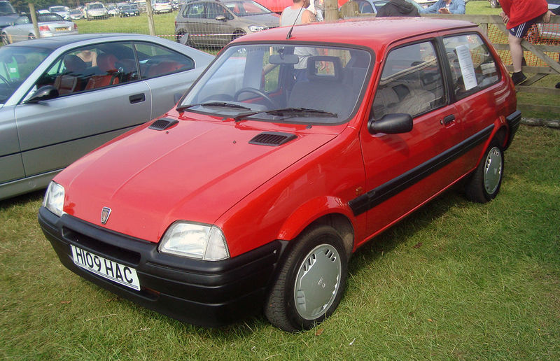 1990_Rover_Metro_1.1_S_(27598245015).thumb.jpg.9cfa6430b4b37acc0f1e1b25a216de02.jpg
