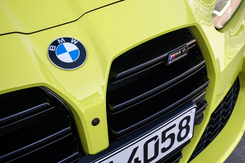 P90399260_highRes_the-new-bmw-m4-compe.thumb.jpg.3dc062e5b5cdf56b14c7dec3cc4ac228.jpg