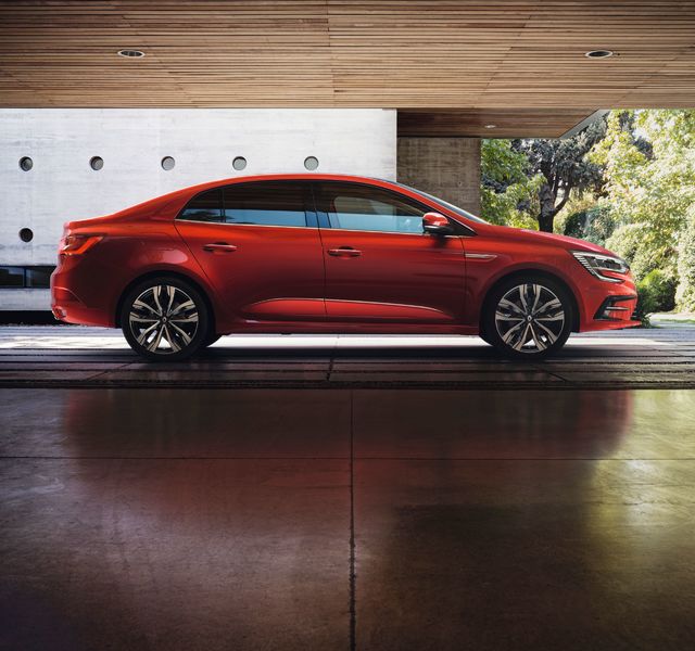1558894487_2020-NewRenaultMEGANESEDAN(2).thumb.jpg.92f05de80ff28c418f9fe8dfe2c90525.jpg