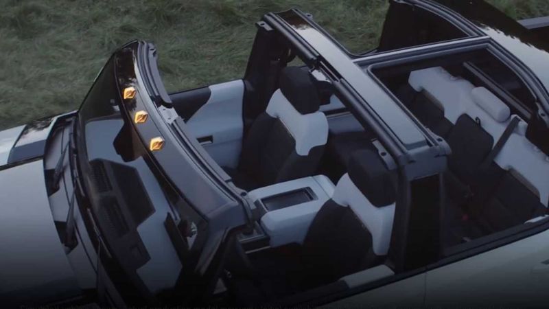 gmc-hummer-electric-pickup-truck-video-reveal.thumb.jpg.285af4aedbdfe83420ad2596c2972612.jpg
