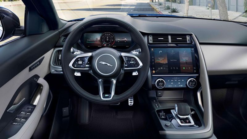 jag_e-pace_21my_interior_281020_061.thumb.jpg.13757464c69187a113b71ce9636161e1.jpg