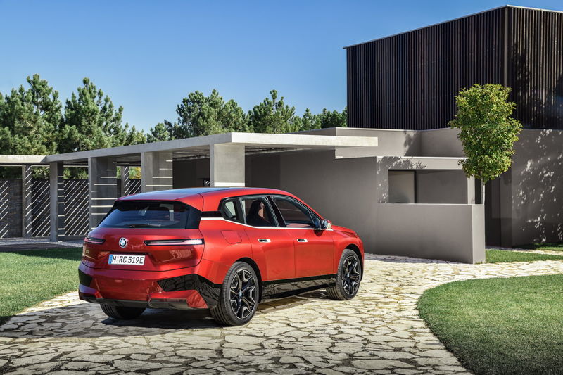 bmw-inext-suv-36.thumb.jpg.21e547f155ff5357467bbdf4991ccb8d.jpg