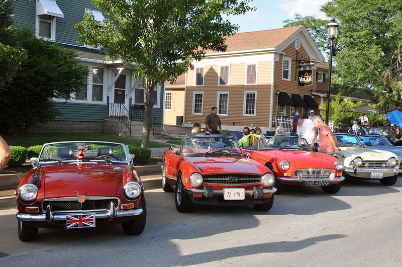 plainfield-car-show-import-night-british-mgb-triumph-tr6-tr4.thumb.jpg.04015683461c2108f8594a0a2bd72202.jpg