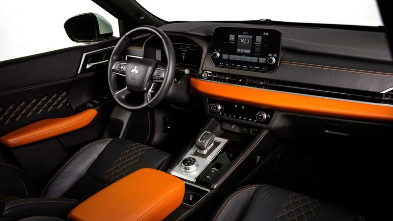 2022-mitsubishi-outlander-interior.thumb.jpg.36bd99ad0bd1767864d6a88bc97dd887.jpg