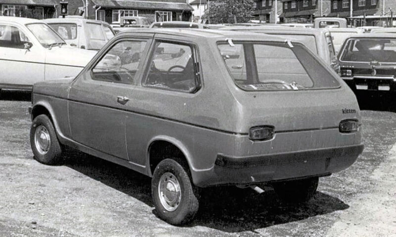 reliant_kitten_rear.thumb.jpg.cfc29d818307e2ce09872728e8da72ad.jpg