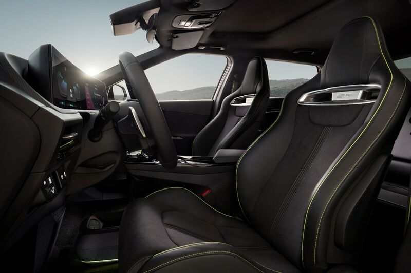 17257_Kia_EV6_GT.thumb.jpg.fa7b3cd79699f0a3a8c8c4b728e10784.jpg