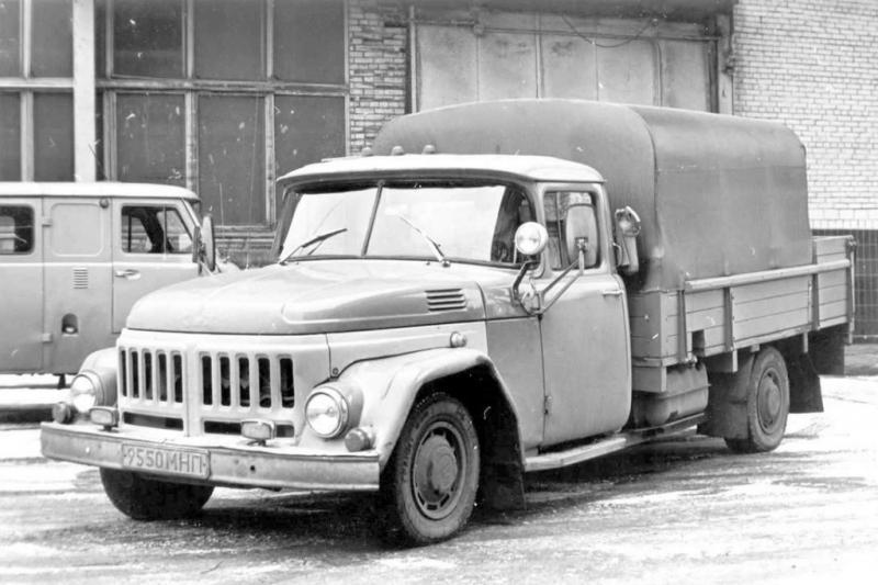 zil_4305_1_0.jpg.bc44d6b3394a7ee92197e0da0a78a1de.jpg