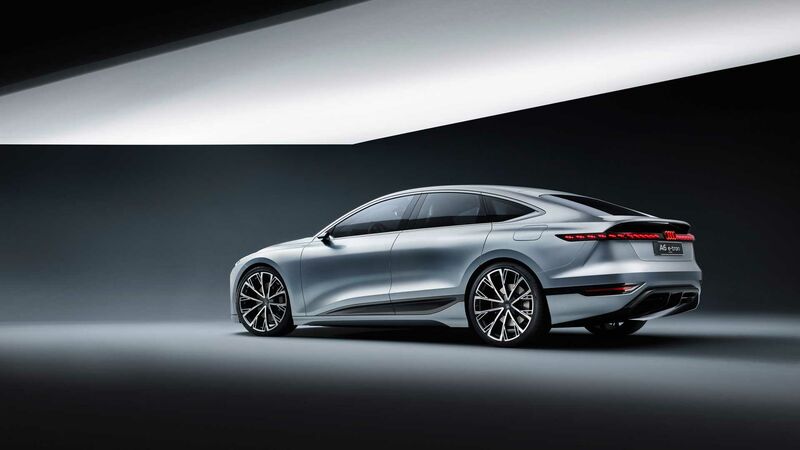 2113146592_audi-a6-e-tron-concept(1).thumb.jpg.2a906cc0d0946590c0adc72e286d7b5b.jpg