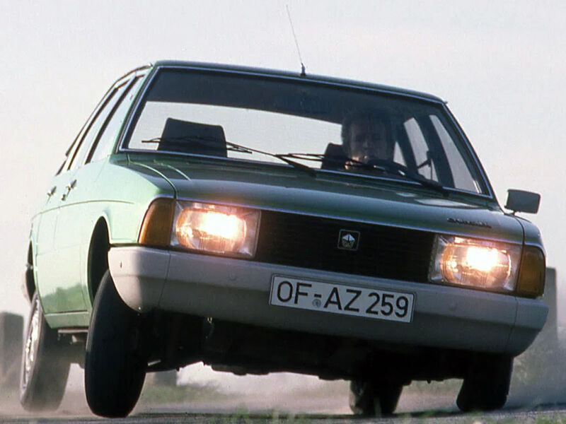 le-comportement-routier-n-etait-pas-le-point-fort-de-la-simca-1586031091.thumb.jpg.8b776bd7e7c216fa5c9ba89a768eca41.jpg