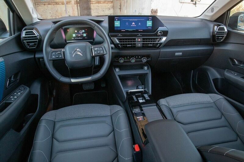 210704-citroen-096.thumb.jpg.cdf53359f0cbf5d9e6afdc3069c9cb7d.jpg