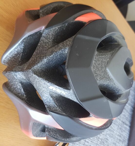 bike4.thumb.jpg.9ba9a058921f78ad6613d56b55d63325.jpg