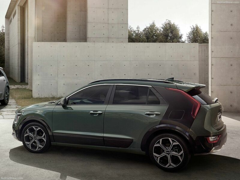 Kia-Niro-2023-1280-04.thumb.jpg.d556d4f1a08a753bfc4a3e356507b2e0.jpg