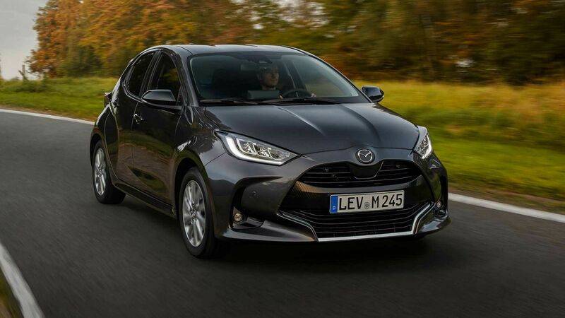 759303909_2022-mazda2(6).thumb.jpg.c0c7bb6255680d4e1e08ce436c7faaca.jpg