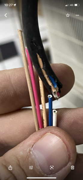 B2EE2578-D052-400A-80BE-51AB3262DBEC.png