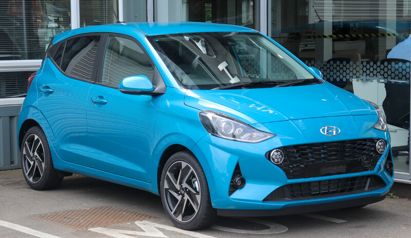 2020_Hyundai_i10_Premium_1.0_(1).thumb.jpg.8e212664ad795a1b36b7c15d69b526ab.jpg