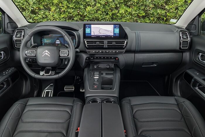 Citroen-C5-Aircross-Hybrid-225-069.jpg.54c8f5f87357d4cf2b9415141dcc2d1d.jpg