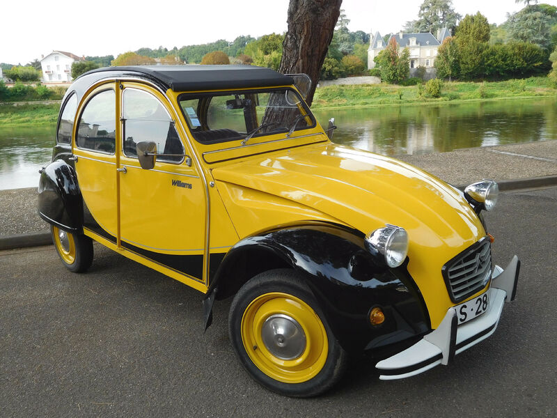 1851226399_Citron_2CV_6_Club_(1).thumb.jpg.fbfdb8373c98b35c98526431deaa13e9.jpg