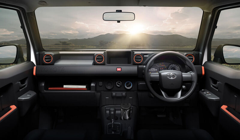 toyota-hilux-champ05.thumb.jpg.149ae6d36b284cd4ab3f0a856a1ca508.jpg