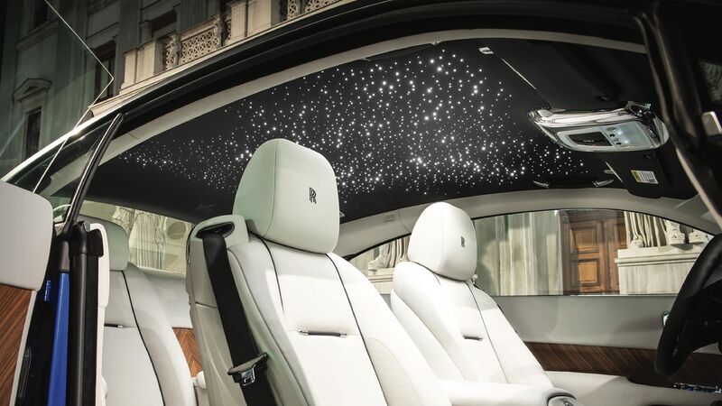 accessories-product-starlight-headliner-carousel-wraith-starlight-detail.jpg