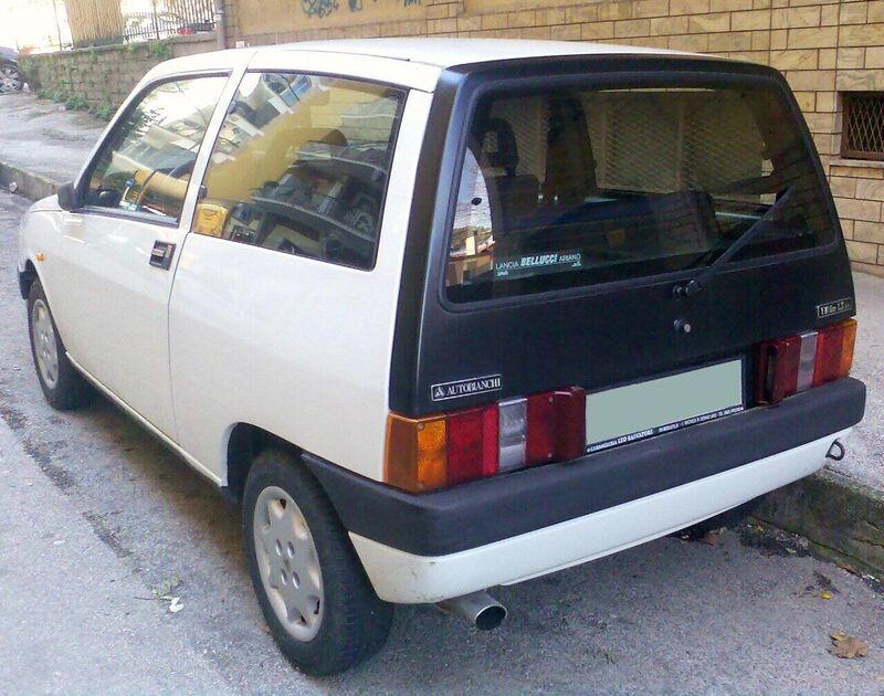 1280px-Autobianchi_Y10_LX_rear.thumb.jpg.13f09e161a4924f51c850c06ada44c24.jpg