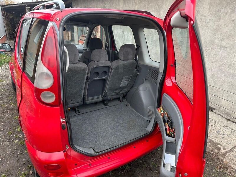 gen1200(1).thumb.jpg.0ace60da710fd161dd8ca48bd57f257c.jpg